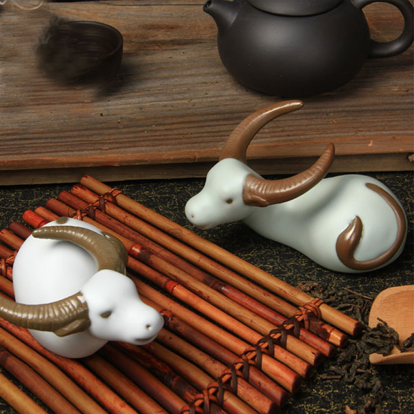 5Cgo 37959223949 雲尚汝窯紫砂茶寵開片釉可養茶具配件牛轉乾坤兩用可當茶托青牛白牛陶瓷牛  LAY03000