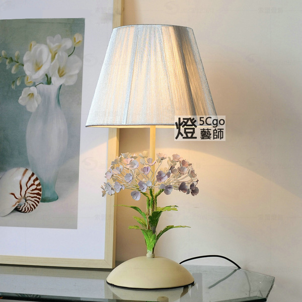 5Cgo 39083060188 美式臺燈 歐式個性鄉村田園風格義大利風鐵藝現代藝術花草燈檯燈    LKM31500