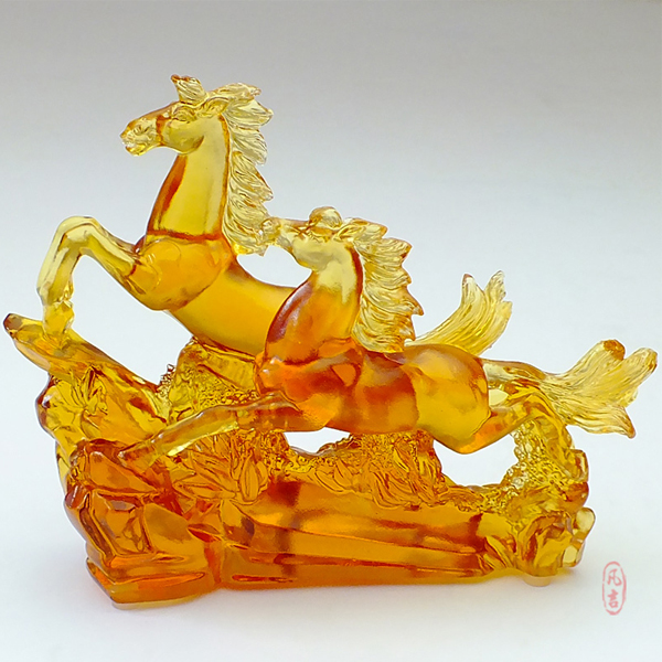 5Cgo 39503275579 琉璃工藝品生肖工藝品辦公室擺件馬 風水家居飾品琉璃擺設馬到成功 小號 附禮盒  GSX04300
