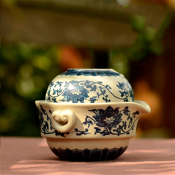 5Cgo 25266476545 陶瓷快客杯茶具一壺二杯復古青花瓷便攜戶外旅行布袋功夫套裝普洱茶杯  LAY93000