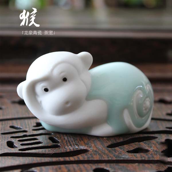 5Cgo  524258663628 龍泉青瓷粉青茶寵汽車擺件功夫茶具零配茶道十二生肖猴紫砂   LAY05000