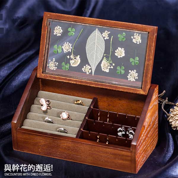 5Cgo 13434363877 斜蓋木質首飾盒 珠寶項鏈小飾品耳釘鈎收納盒 人工天然幹花 GSX08100