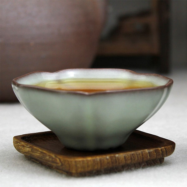 5Cgo 16183418657  工夫茶杯汝窯梅花小杯汝窯茶杯茶壺茶海茶盤品茗杯陶瓷茶杯普洱紅茶小茶碗 6個一組 HJT00100