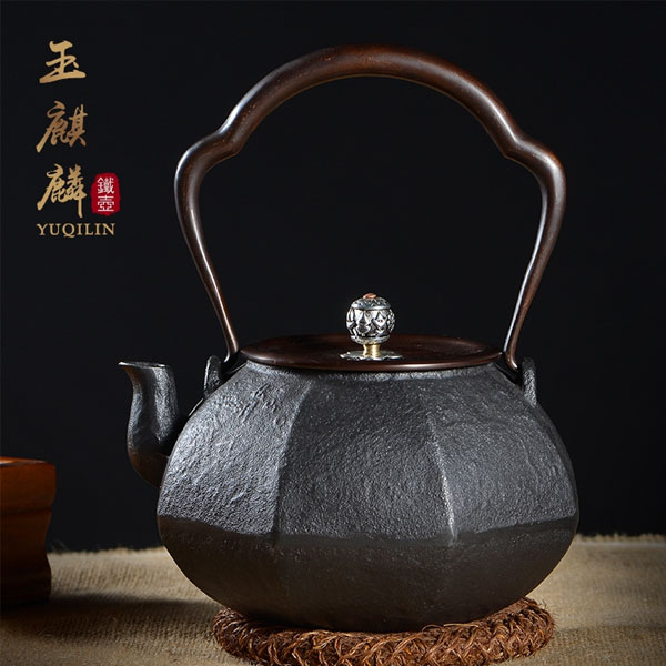5Cgo 533636806286 原鐵無塗層八面素紋鑄鐵茶壺茶杯茶盤茶道泡茶功夫茶燒水日本手工鐵壺 HJT93200