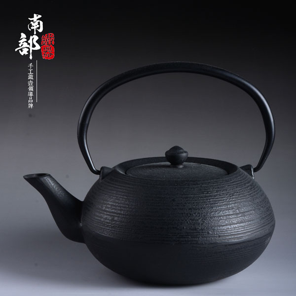 5Cgo 531991884871 鐵壺日本無塗層平丸刷毛目鑄鐵壺茶壺茶杯茶海茶道泡茶老鐵壺生鐵壺煮水鐵茶壺 HJT83100