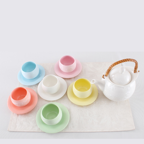 5Cgo 13622637901 正品玉冰花瓷暖冬13頭釉彩茶具套裝 居家廚衛 結婚禮品/物 SHM86200
